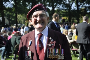 j (99)