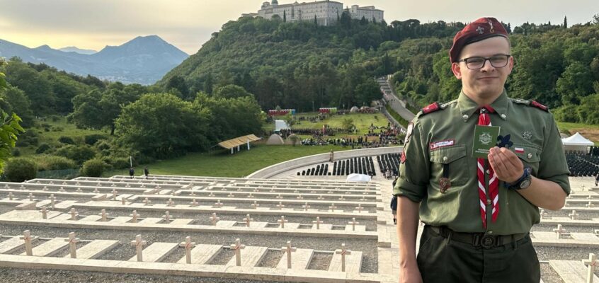 Były drużynowy dh Tobiasz Stachecki złożył zobowiązanie instruktorskie na Monte Cassino